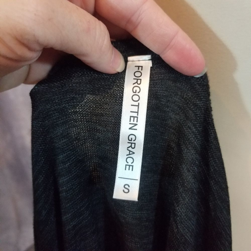 ‎Forgotten Grace Grey Pullover Tunic Size Small - Picture 5 of 5